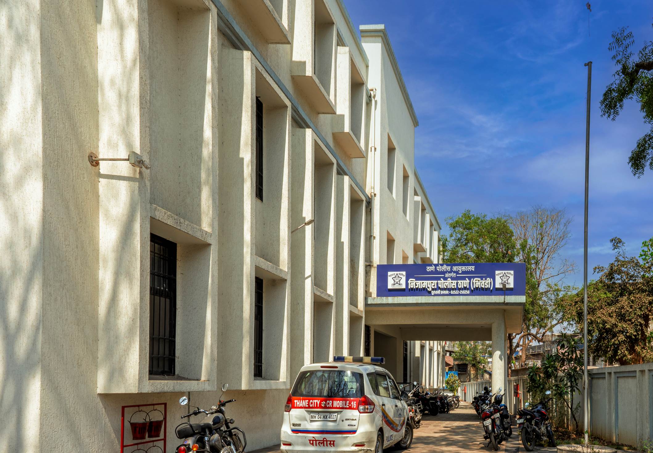 NIZAMPURA POLICE STATION & STAFF QUARTERS